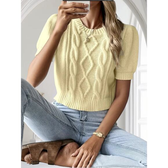 Soft Pastel Yellow Cropped Cableknit Short Sleeve Sweater Women XL Trending Chic - Picture 1 of 8